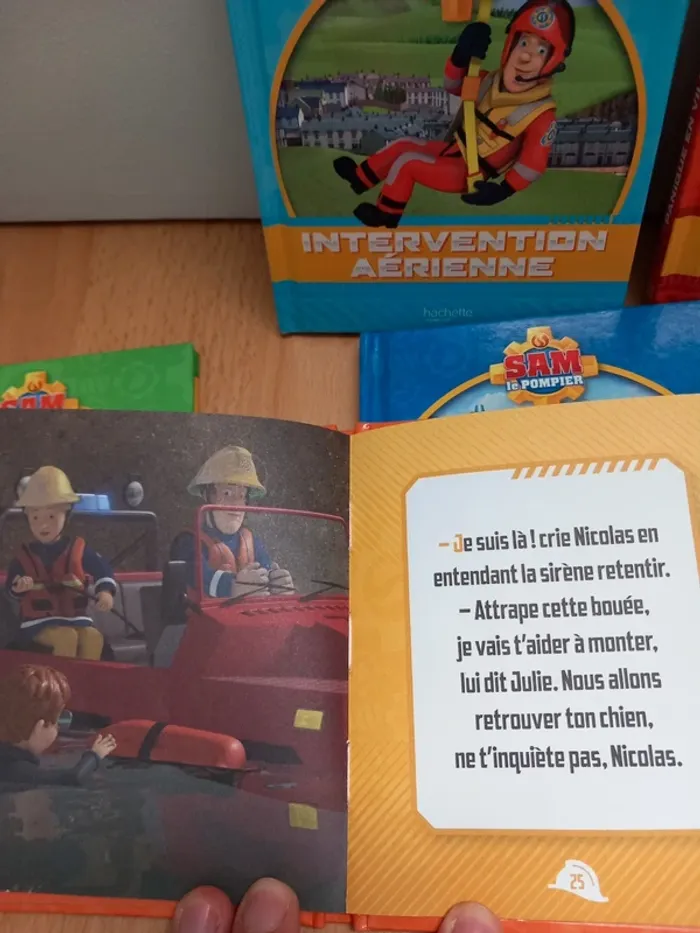 Lot de 6 mini livres Sam Le Pompier TBE - photo numéro 7