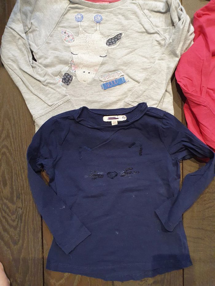Lot vêtements fille 4 ans - photo numéro 2