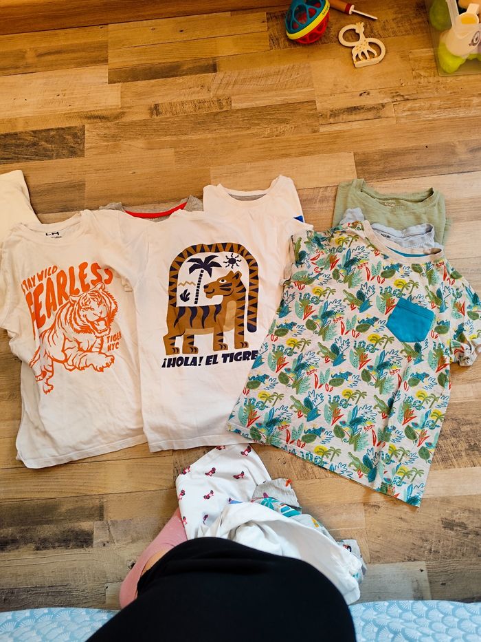 Lot tee shirts garçon 10 ans - photo numéro 4