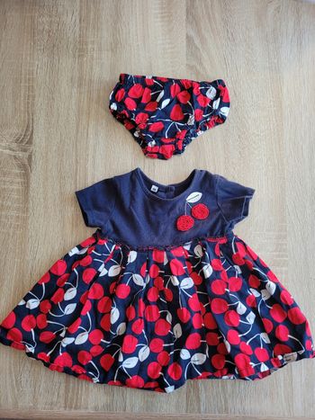 Robe cerise