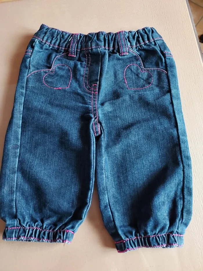 lot 3 pantalons fille 6 mois - photo numéro 2
