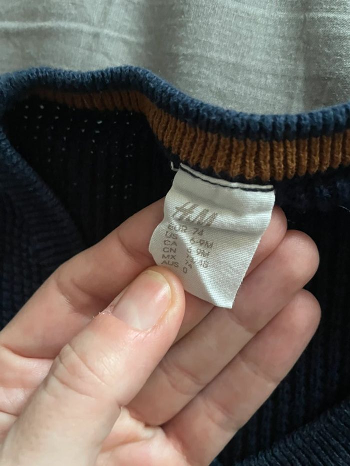 Lot 5 gilets 6 mois - photo numéro 5