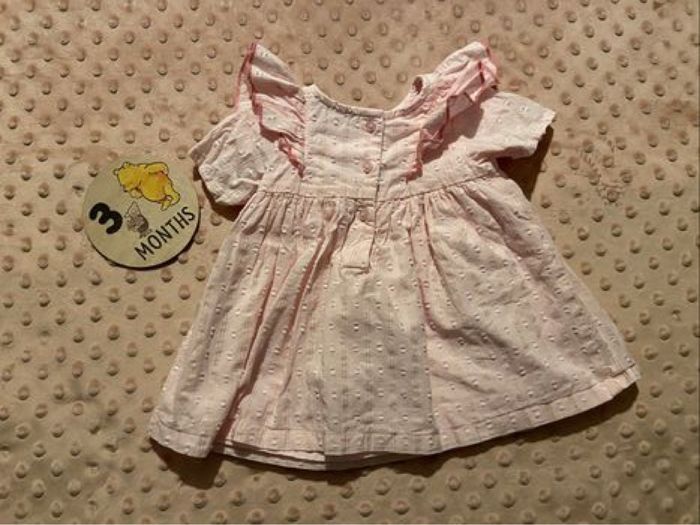 Robe rose taille 3 mois - photo numéro 2