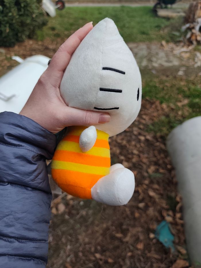 Peluche Hello Kitty - photo numéro 3