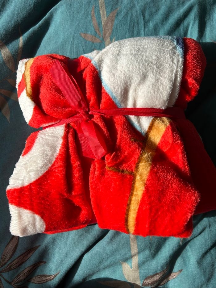 Couverture bluey Noël neuf - photo numéro 3