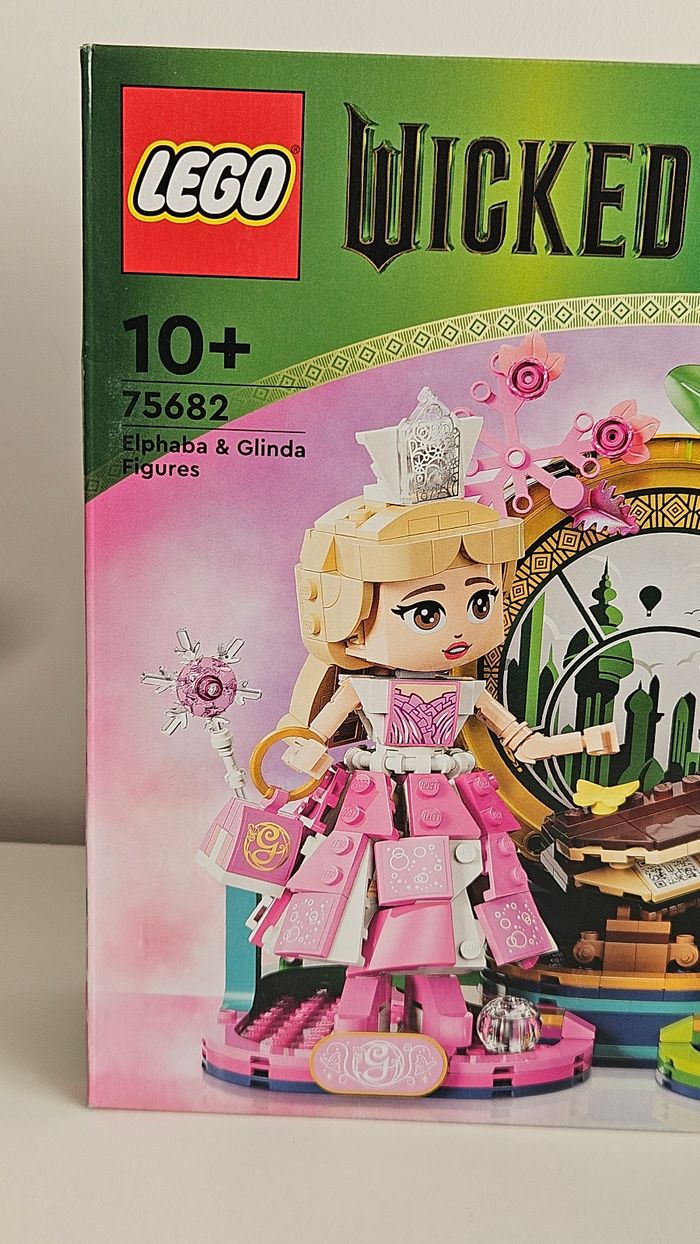 Lego Wicked 75682 Figurines d'Elphaba et de Glinda - photo numéro 3