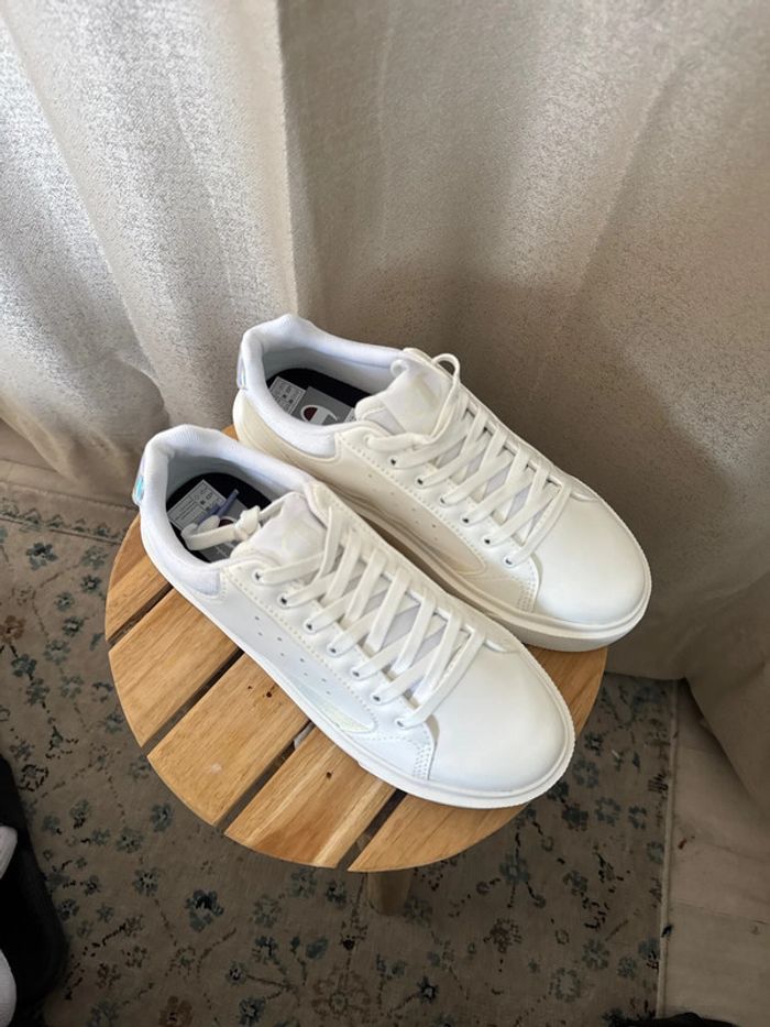 Baskets blanches Champion femme – T. 38.5 – Neuves avec étiquette - photo numéro 4