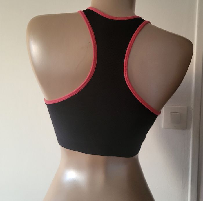 Brassière taille M - photo numéro 2