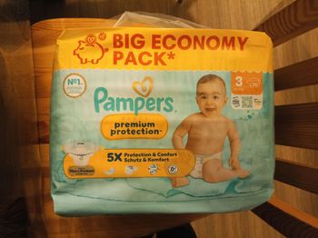 Couches pampers taille 3