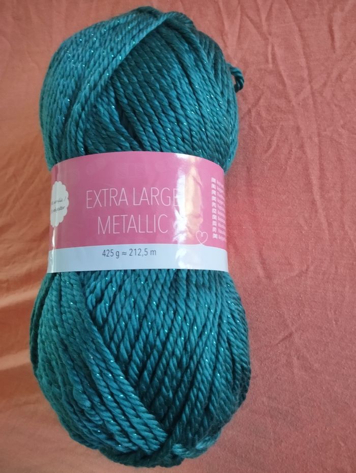 * 1 pelote verte Extra Large Metallic par Alison & Mae - photo numéro 2
