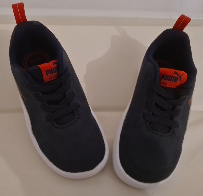 Chaussures Puma neuves - photo numéro 3
