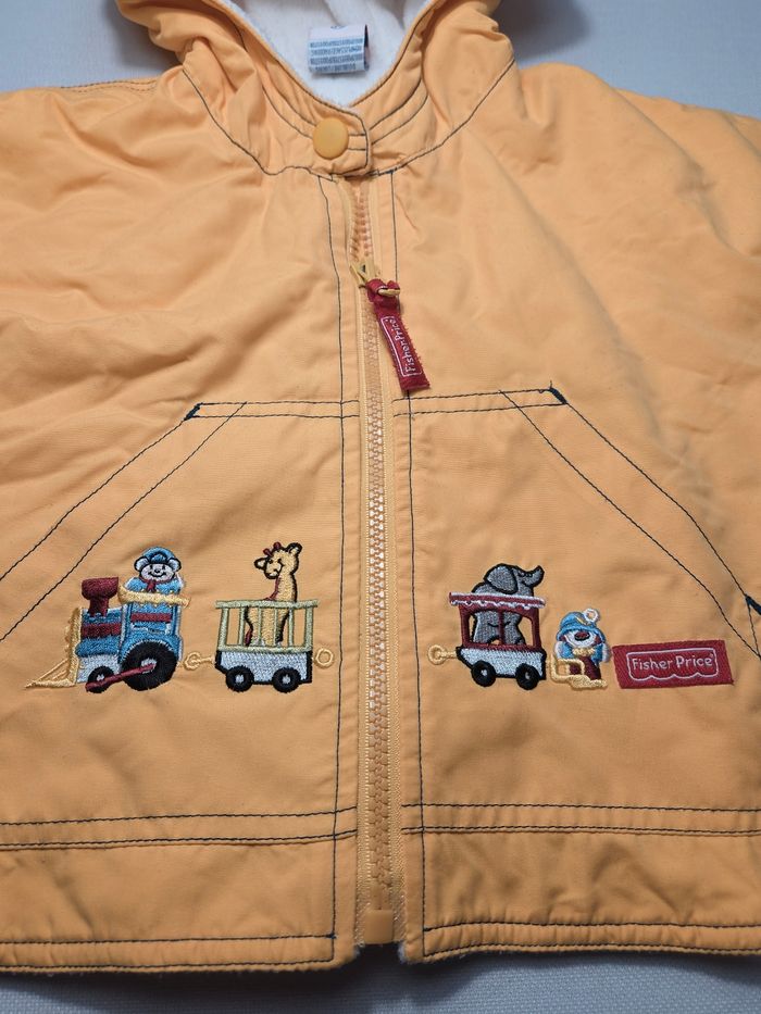 Poncho Fisher Price 6 mois - photo numéro 3