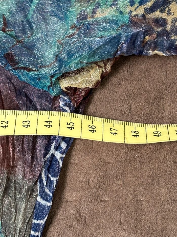 Belle blouse tunique transparente en soie imprimé floral tons verts et bleus M/38 - photo numéro 7