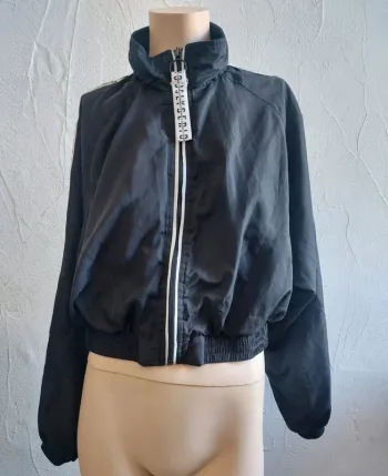 Veste Coupe-Vent Noire courte Taille S