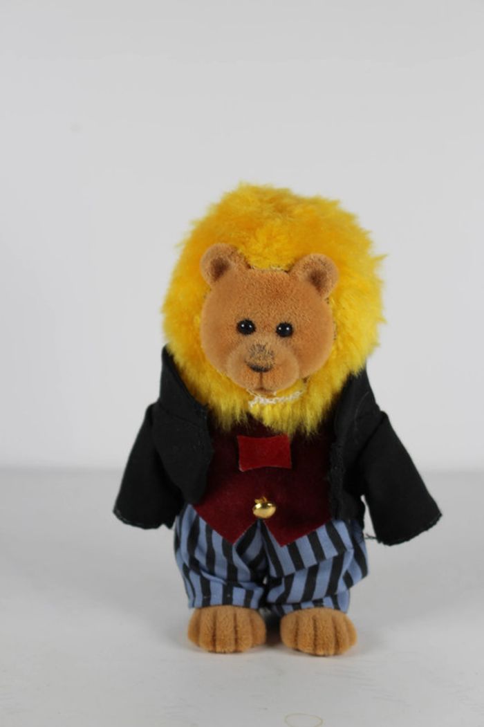 Forest Families Mapple Town Lion Chef du Village - photo numéro 2