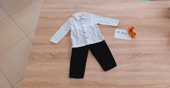 Ensemble habillé bébé garçon, couleur noir et blanc, taille 6 mois, en bon état.