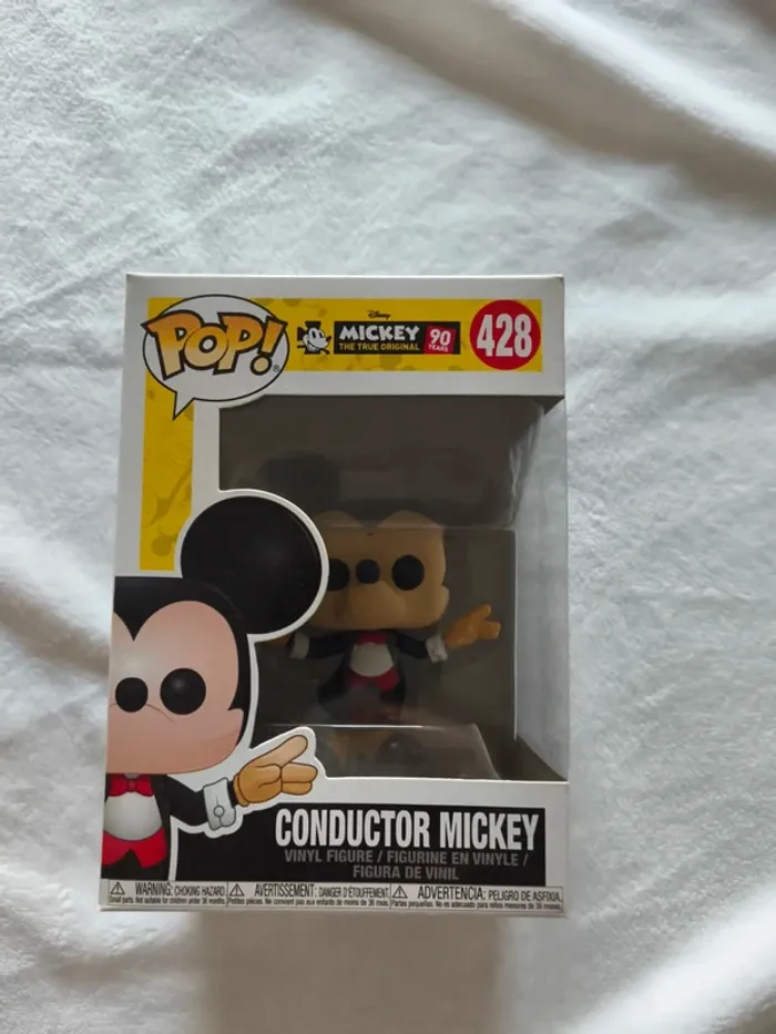 Lot de 2 Funko pop Disney Mickey - photo numéro 9