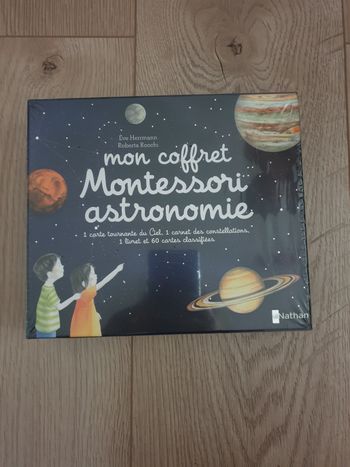 Mon coffret montessori astronomie
