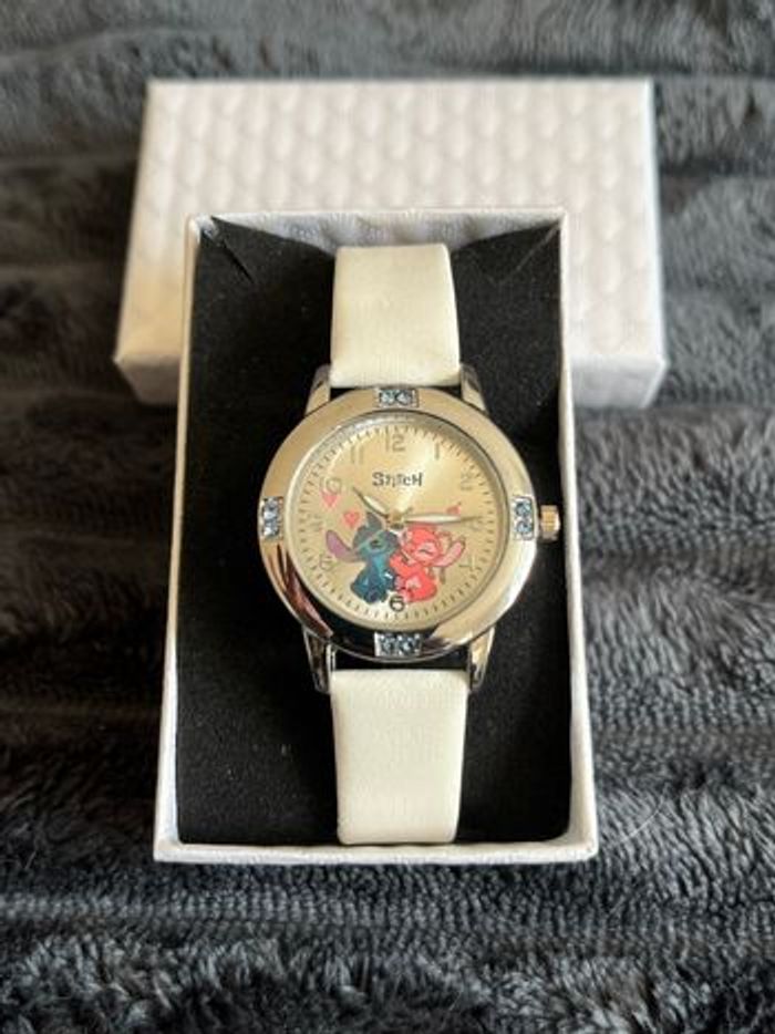 Montre stitch - photo numéro 3