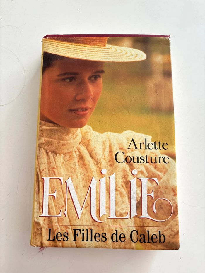 Livre Émilie les filles de Caleb