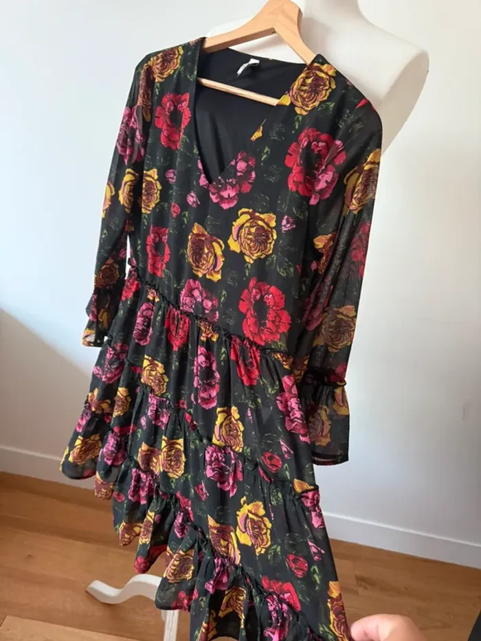 Jolie robe d’été S/M - photo numéro 2
