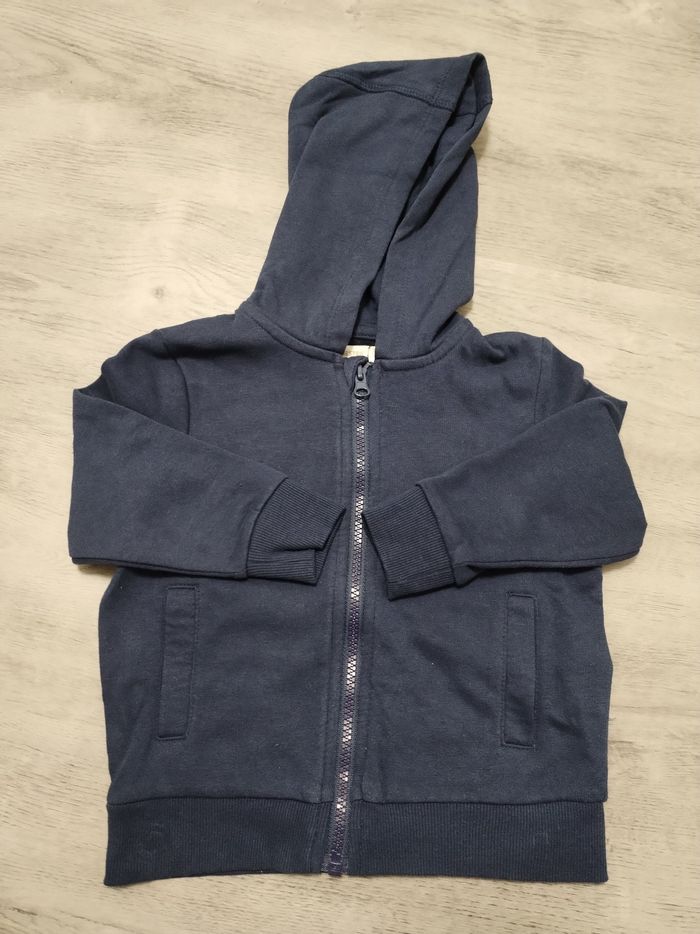 Gilet à capuche 3ans - photo numéro 4