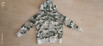 Gilet garçon taille 7 ans
