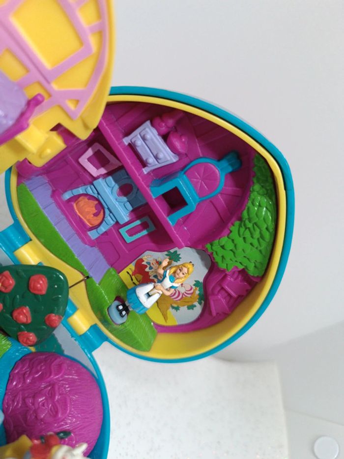 Polly pocket Disney mattel makeup surprise playset coeur bleu blue Heart Alice merveilles wonderland - photo numéro 7