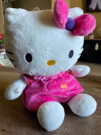 Peluche Hello Kitty 