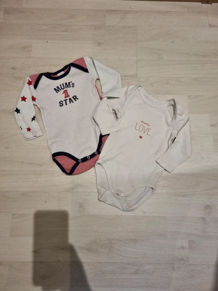 Lot de 2 bodies ML 9 mois
