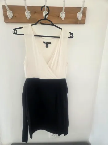 Robe jennyfer 36