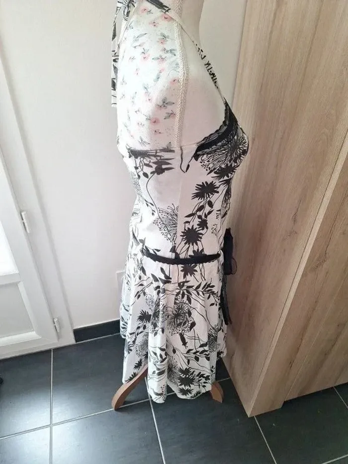 Robe blanche - photo numéro 4