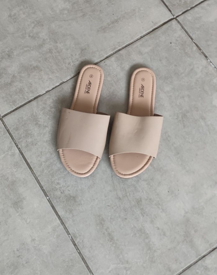 Sandales femme Ardene taille 38 beige - Bon état