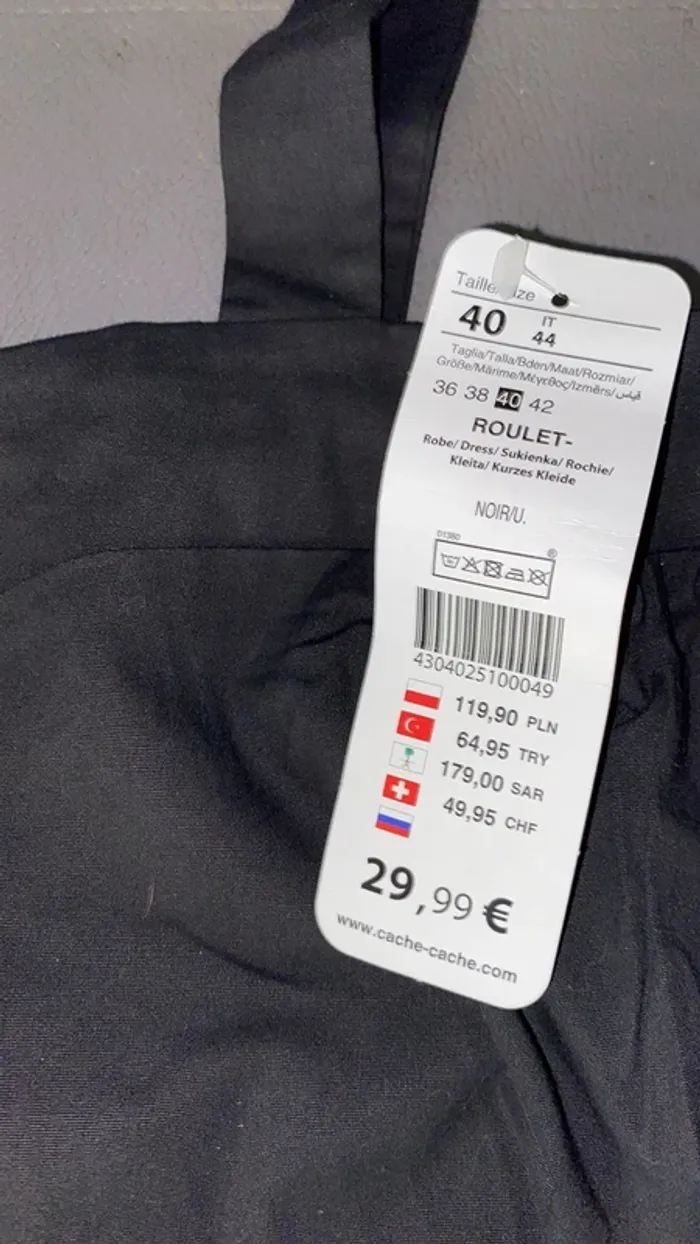 Robe neuve taille 40 no - photo numéro 2