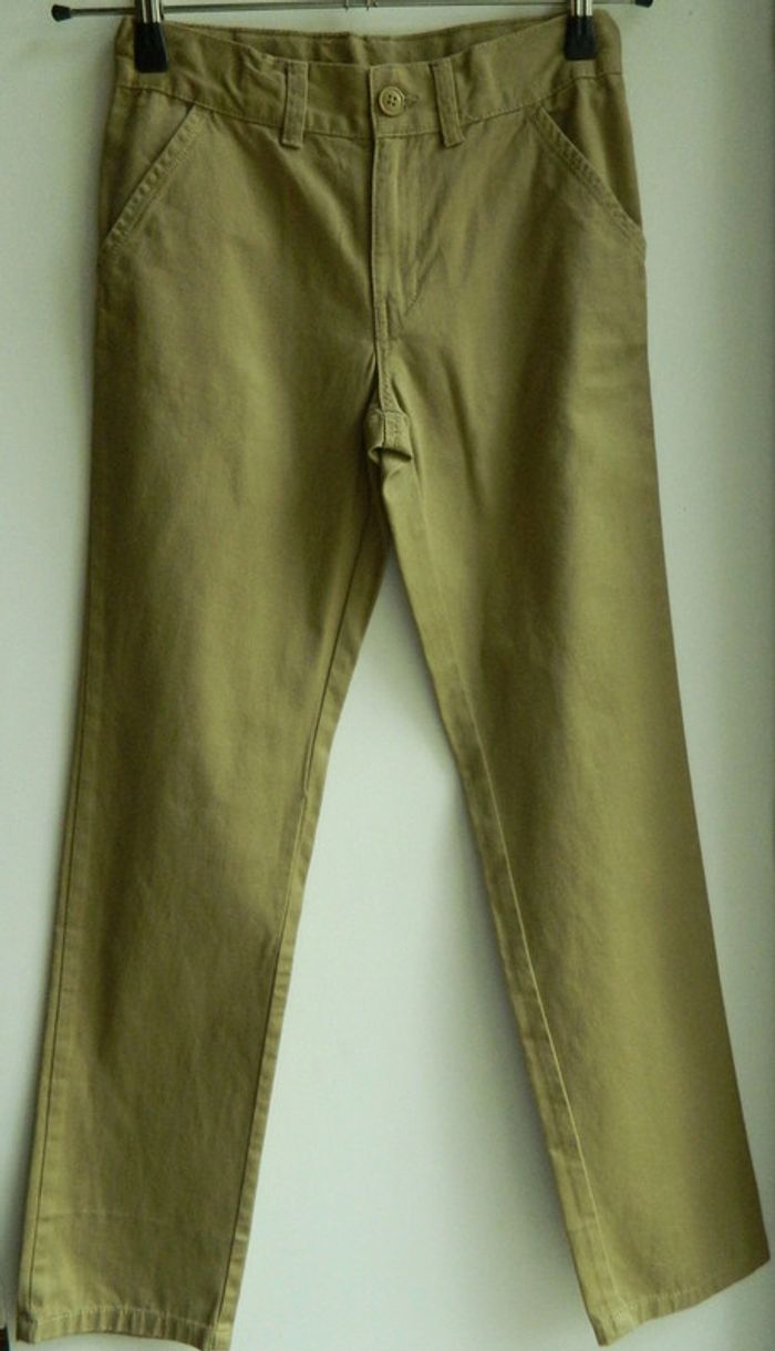 Pantalon T 12 ans coupe droite "NKY"