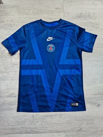 Maillot d'entraînement PSG Nike taille M enfant : 137-147 cm