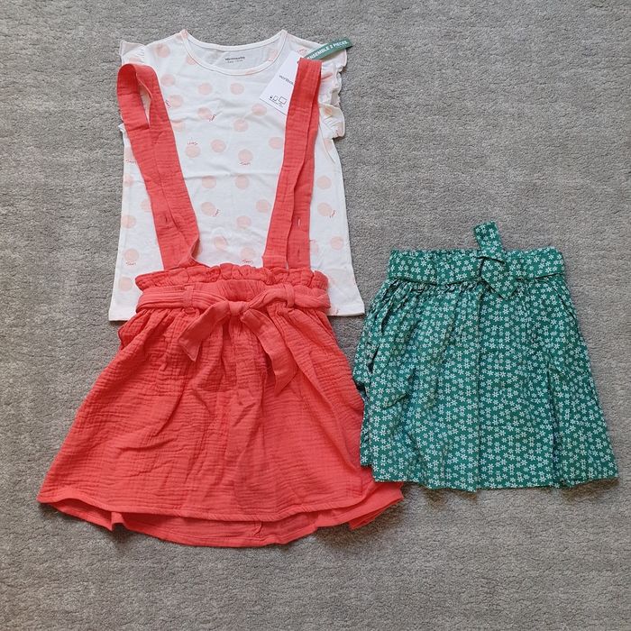 Ensemble fille 6 ans neuf