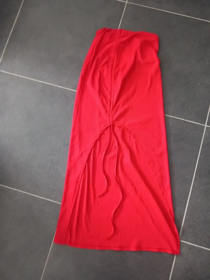 Longue jupe rouge