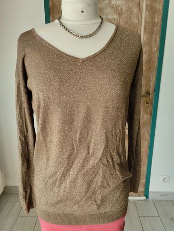 Pull doré dos ouvert 💛