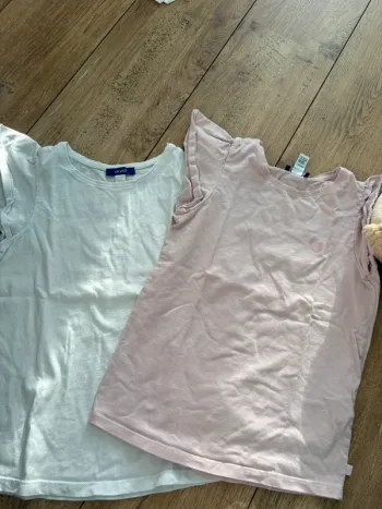 2 t-shirt cœur 8 ans
