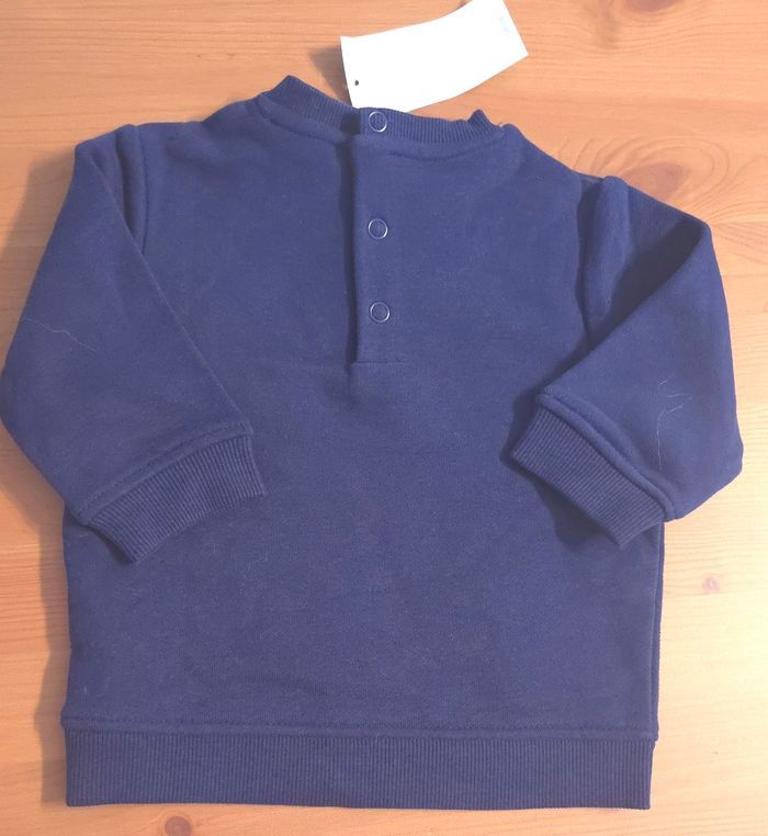 (Neufs non portés) 🏷🥰😍 sweat molleton 6 mois  et chaussettes 15/17 garçon - photo numéro 2