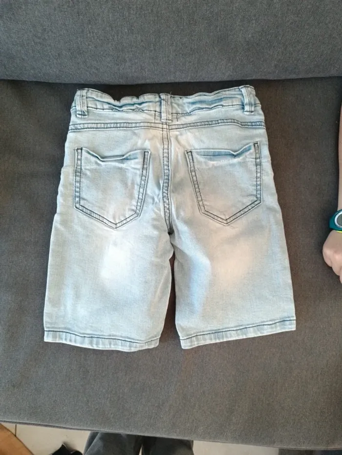 Short garçon en jean - photo numéro 3