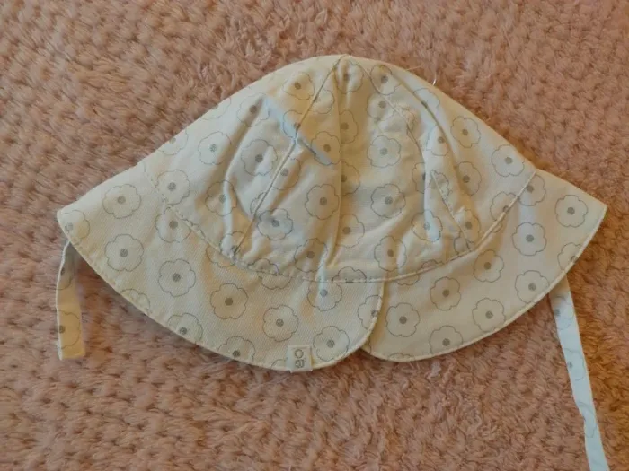 Bob / chapeau bébé Obaibi 43 cm
