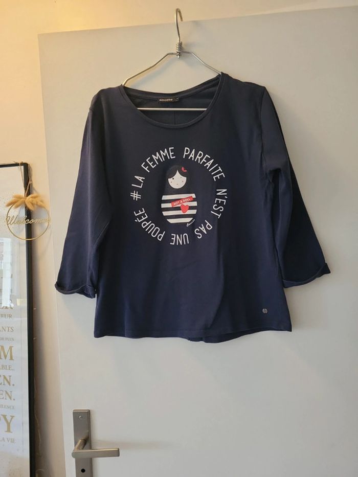 Pull bleu marine - photo numéro 1