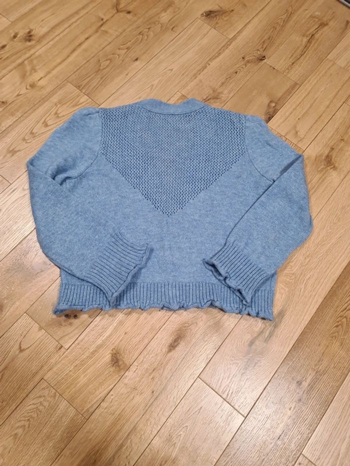 Gilet bleu à boutons - photo numéro 4