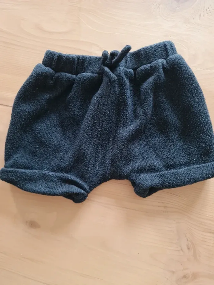 Short 18 mois chaud fille