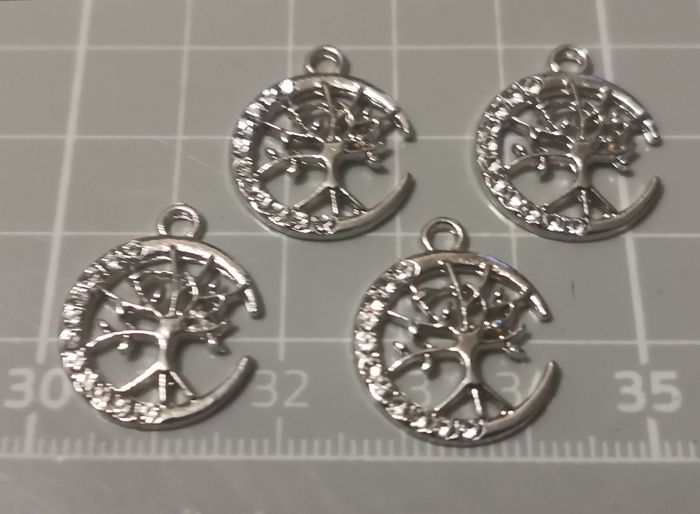 4 x pendentifs breloques "Arbre de vie strass" en métal argenté - photo numéro 2
