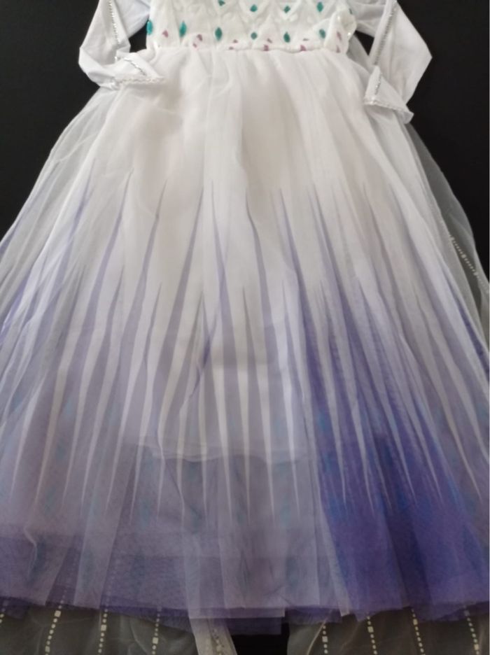 Déguisement robe princesse Elsa blanche 5-6ans - photo numéro 3