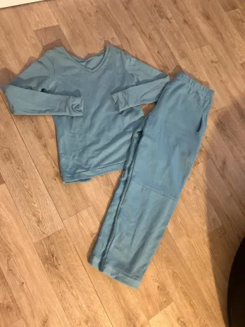 Emita churlaud ensemble, pantalon + Sweat bleu taille 36