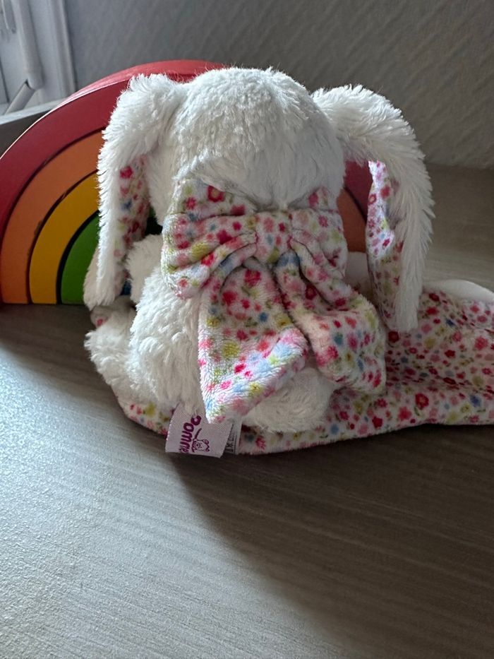 Doudou Lapin blanc mouchoir fleurs oiseau rose Pommette - photo numéro 4